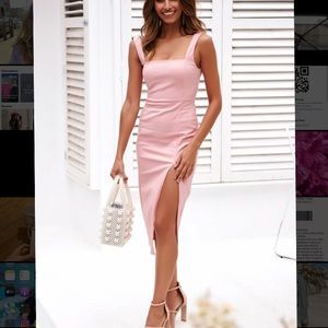 Hello Molly Laying Low Midi Dress